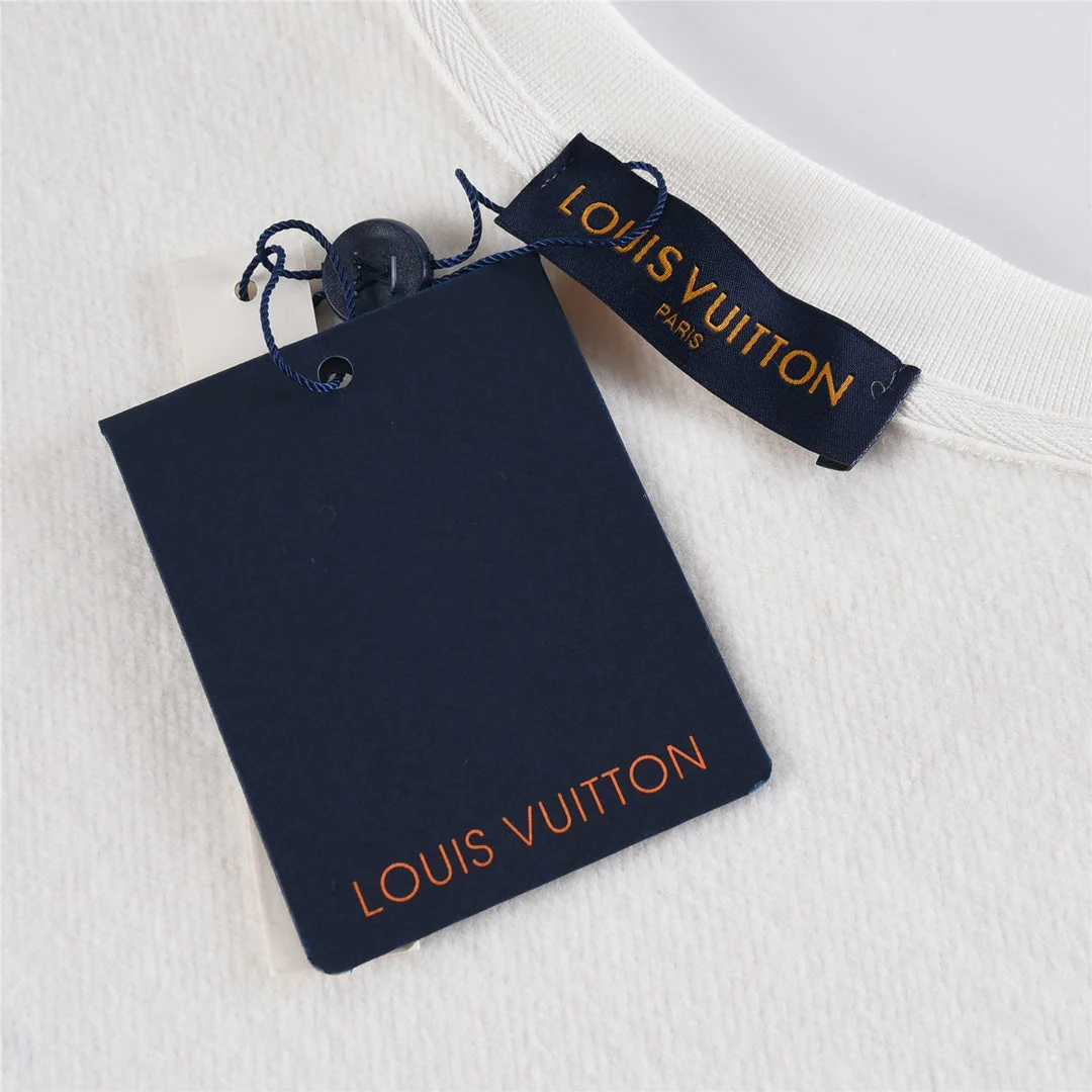 Trendy sneakers patterned sweatshirts