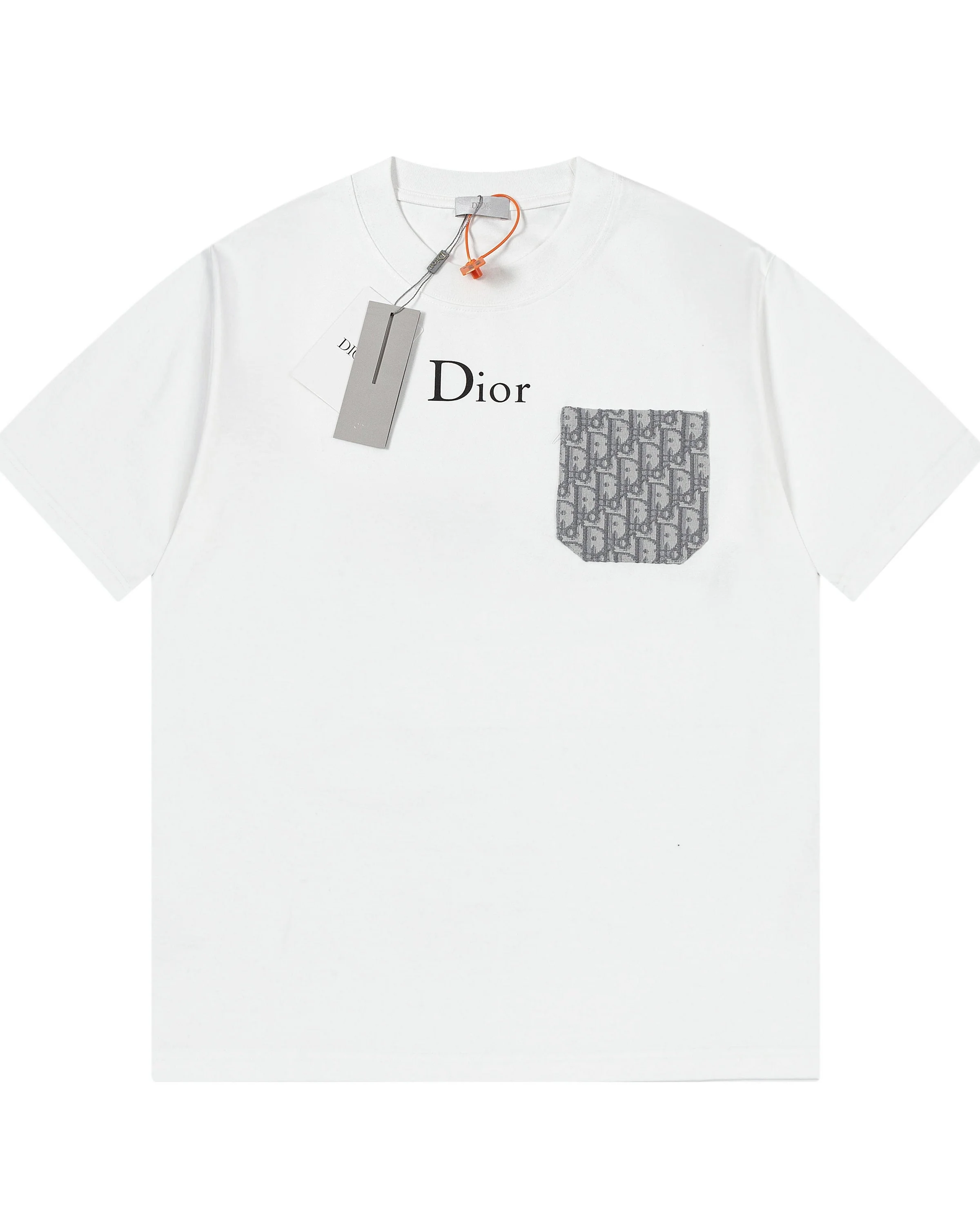 Creative embroidered pocket T-shirt