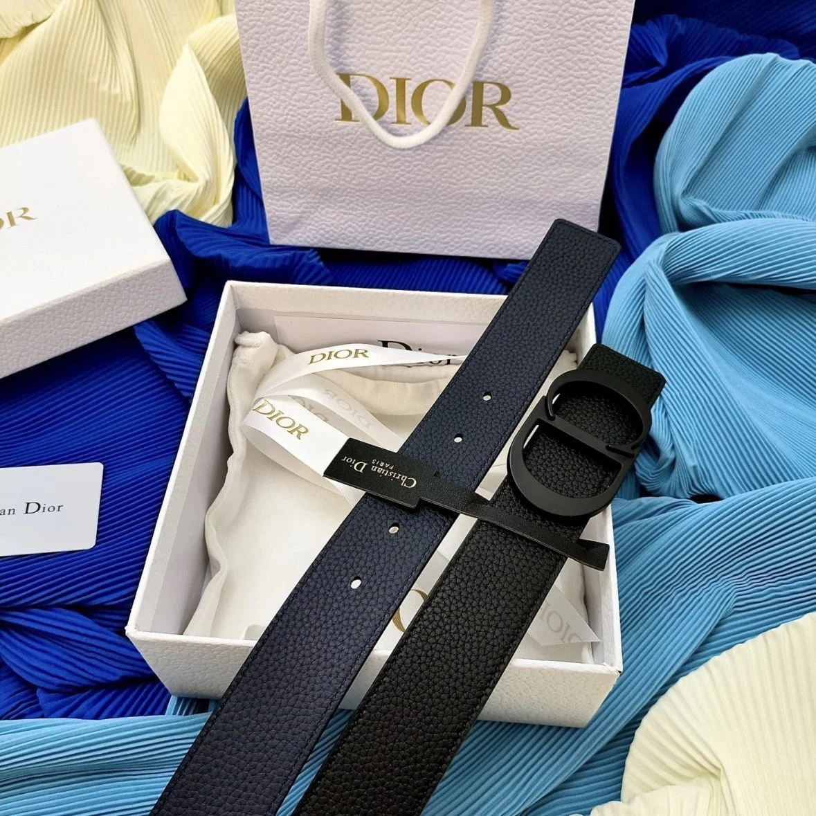 Double-sided leather belt