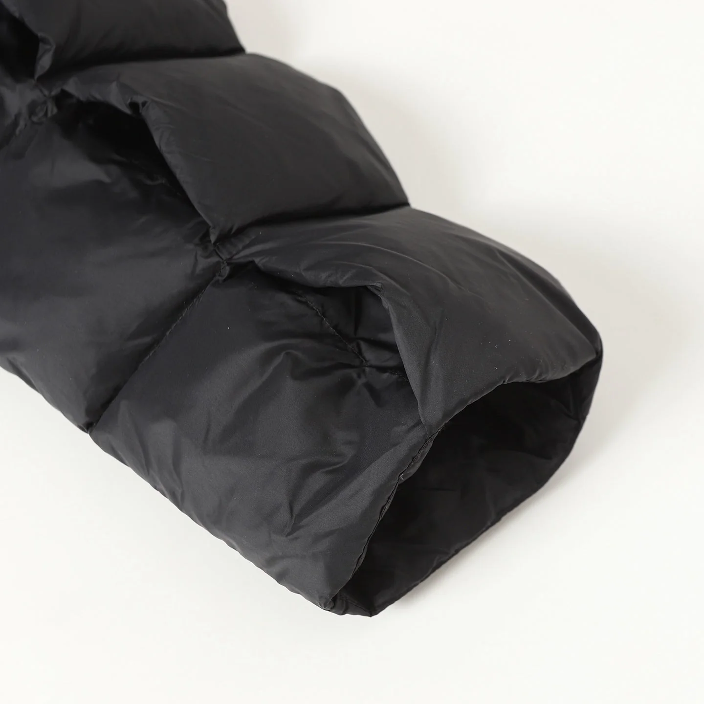 3D Quilted Zip-Up Down Jacket