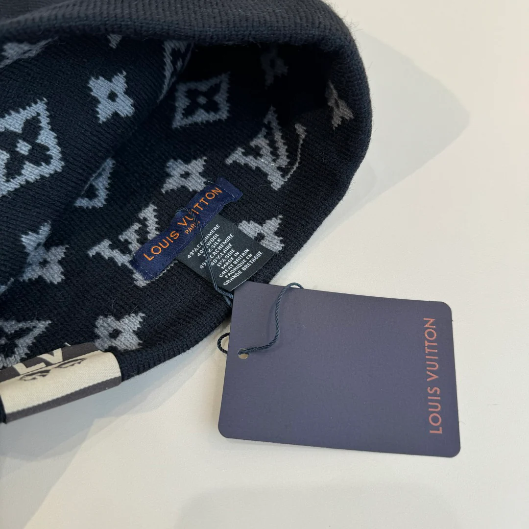 Reversible jacquard floral knit hat