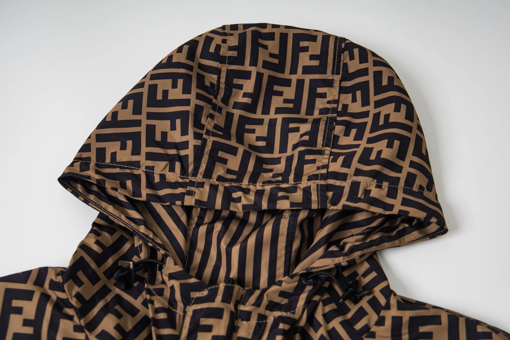 Double-faced silk jacquard jacket