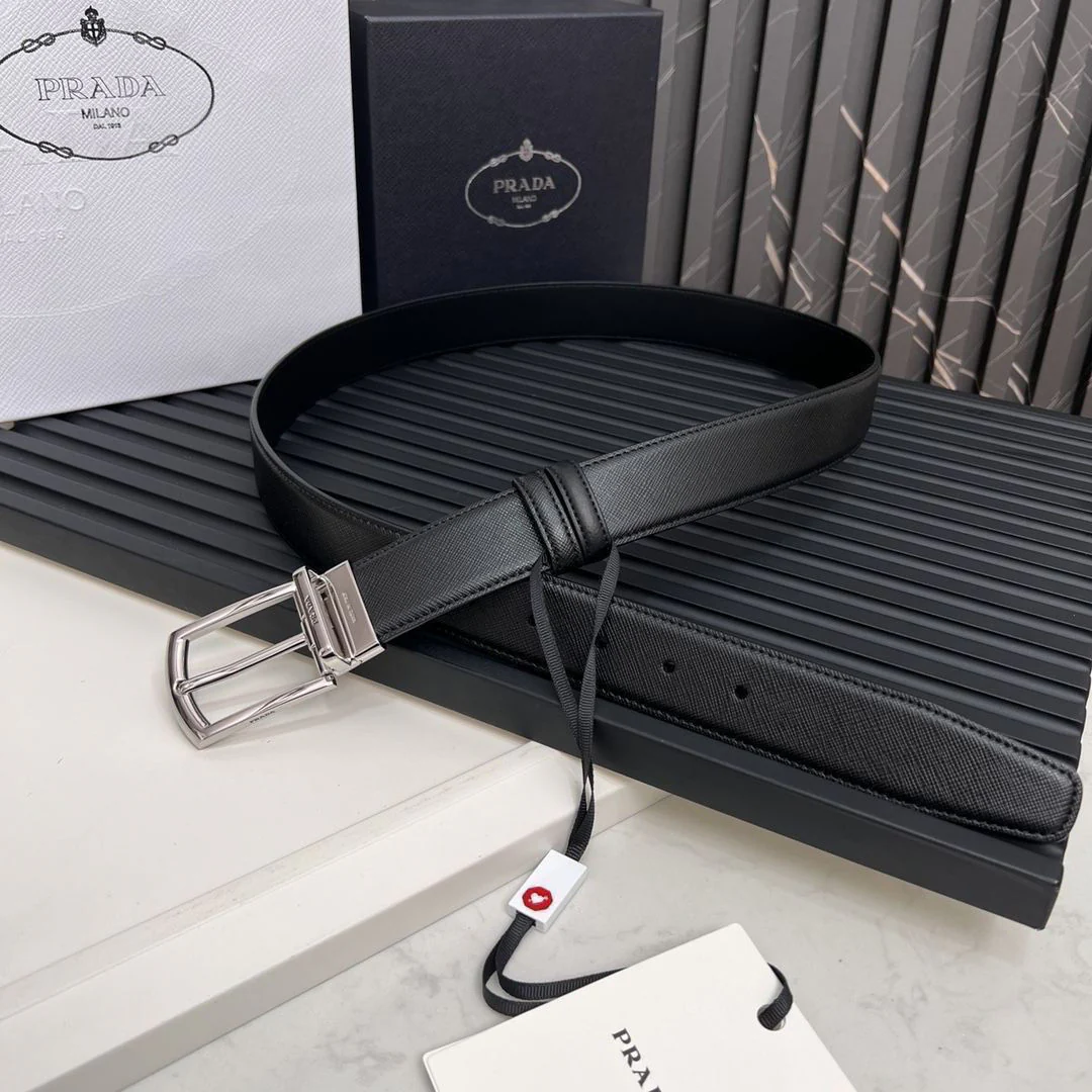 Fashion leather belts