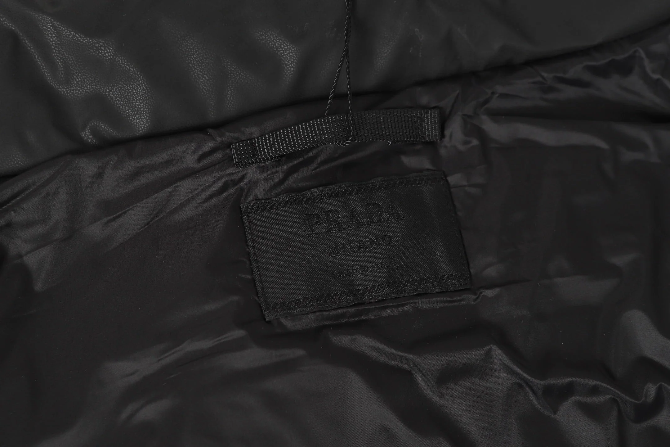 Stand collar zipper down vest