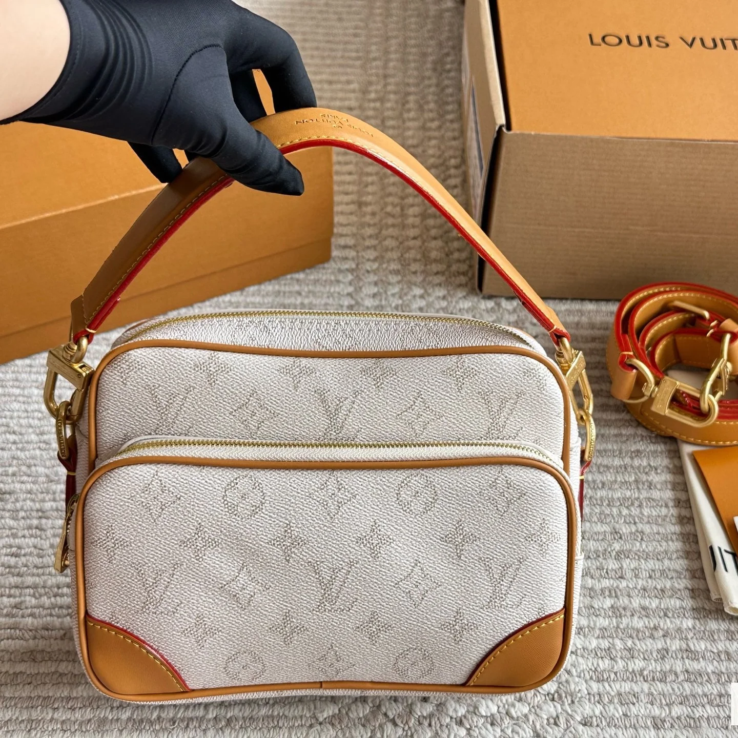 Fashion Men's Leather Messenger