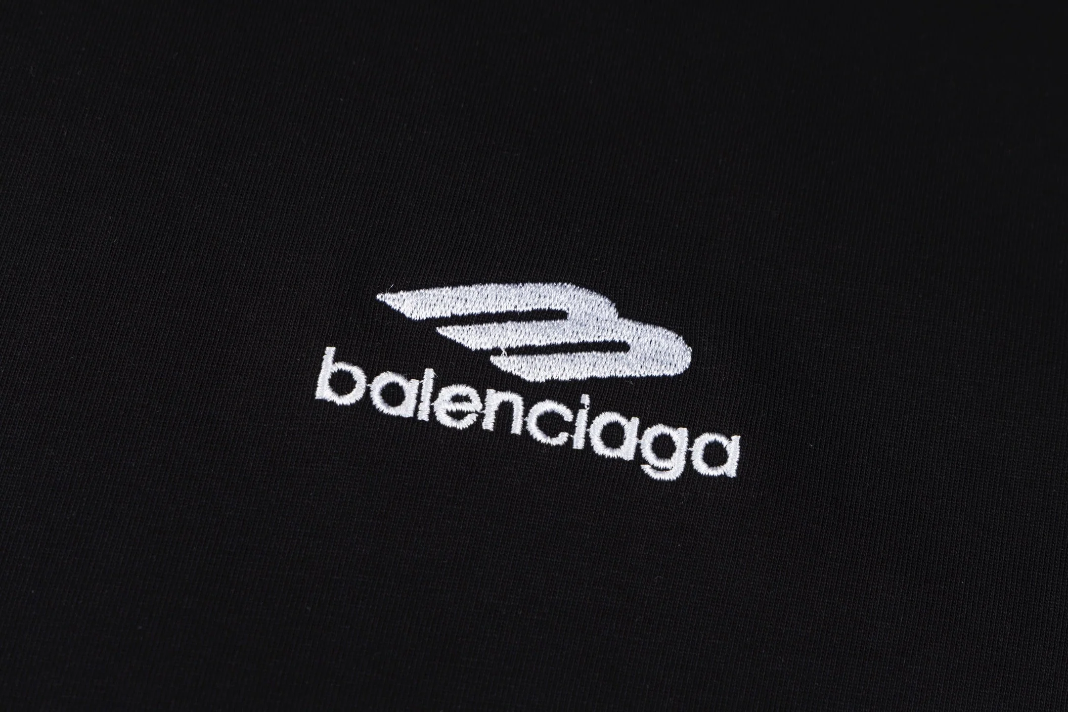 Embroidered crew neck cotton T-shirt