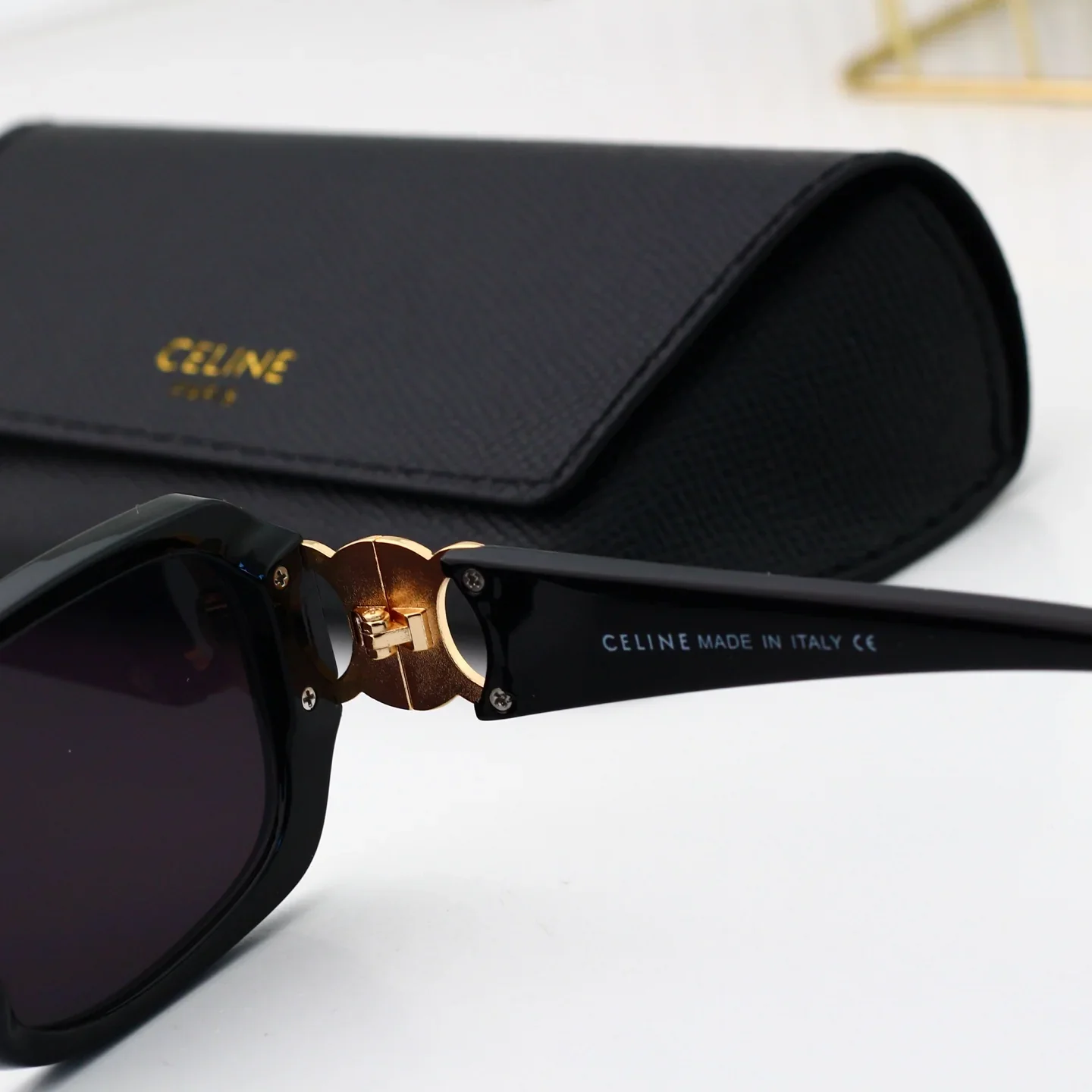 5 Color Trendy Fashion Sunglasses 4263
