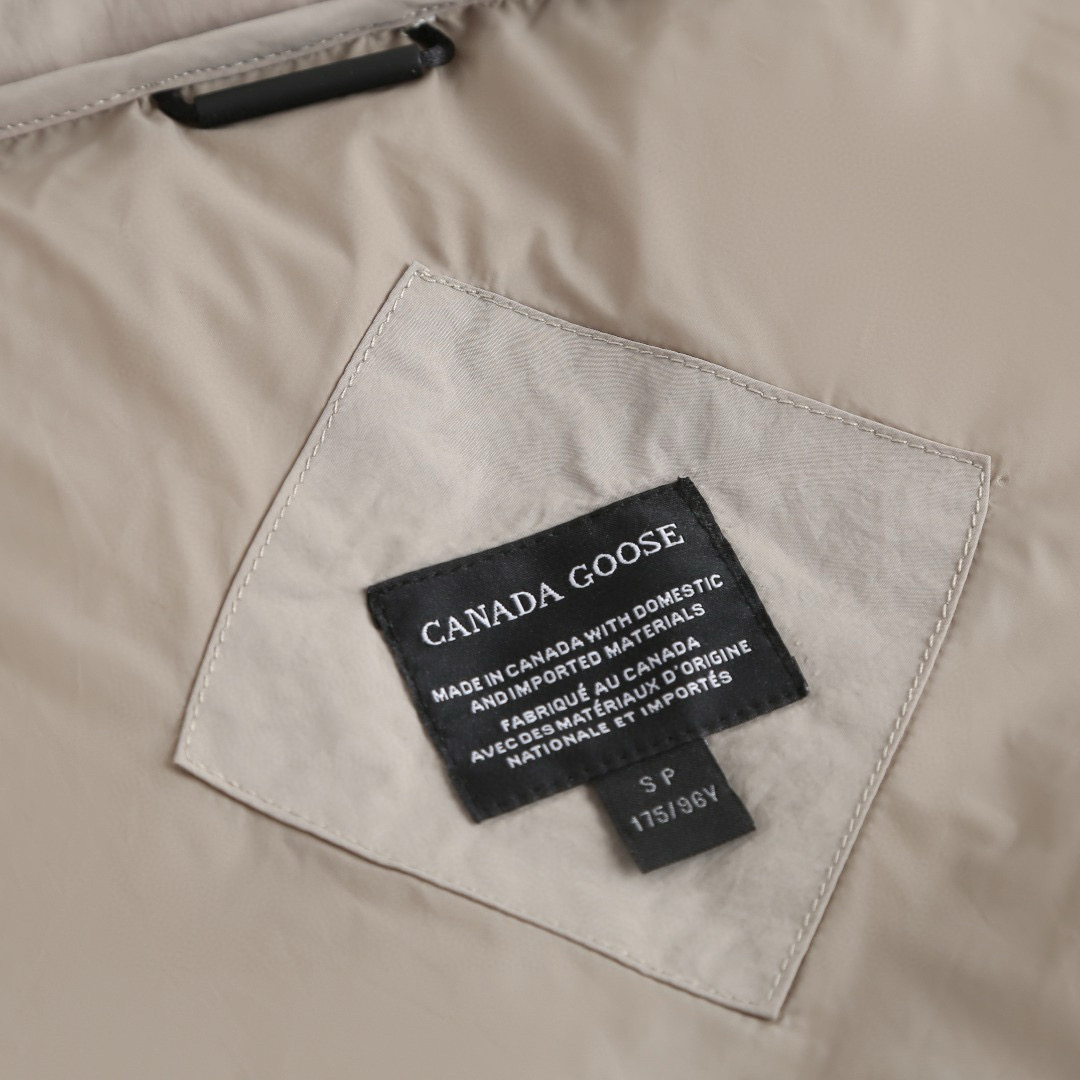 High-necked down vest