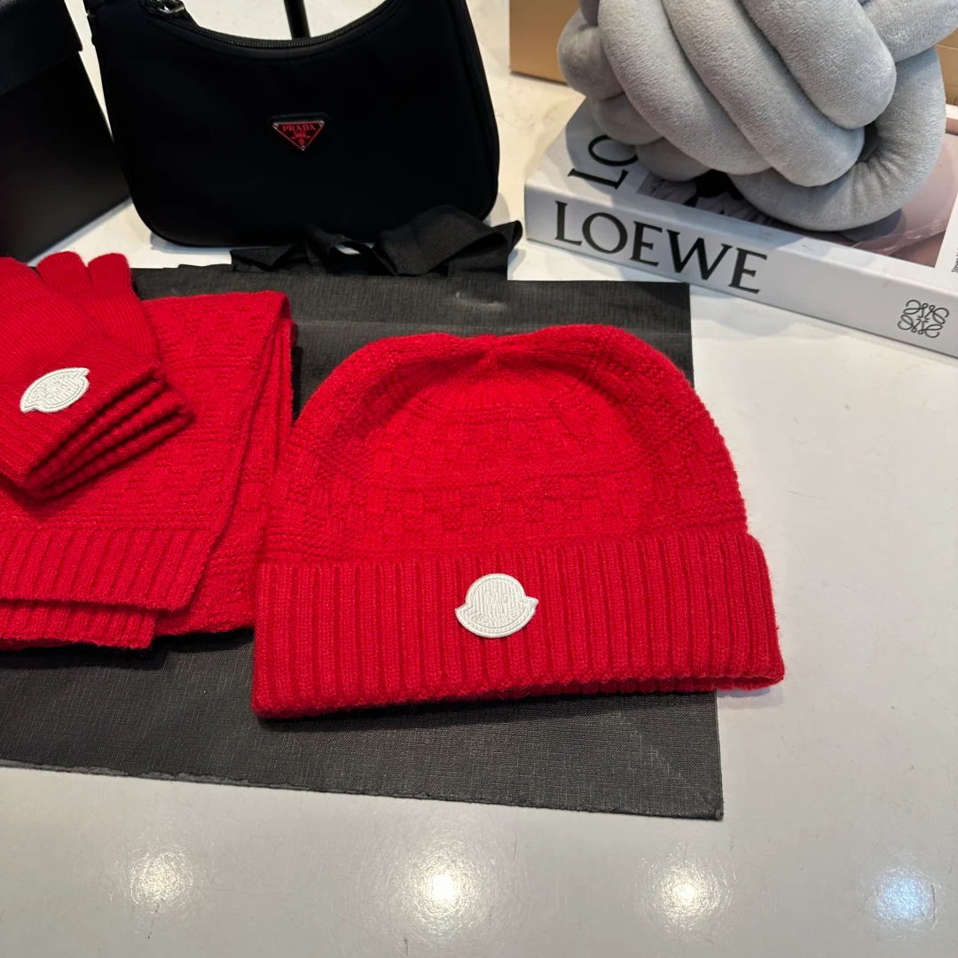 Embroidery knitted scarf hat gloves set