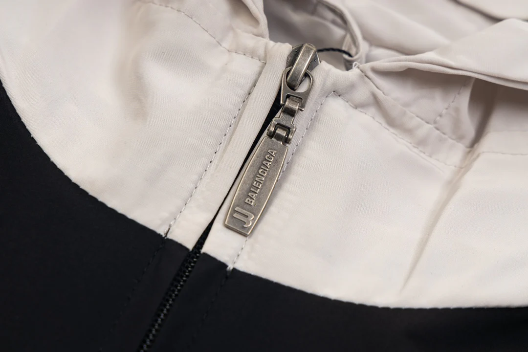 Waterproof nylon jacket