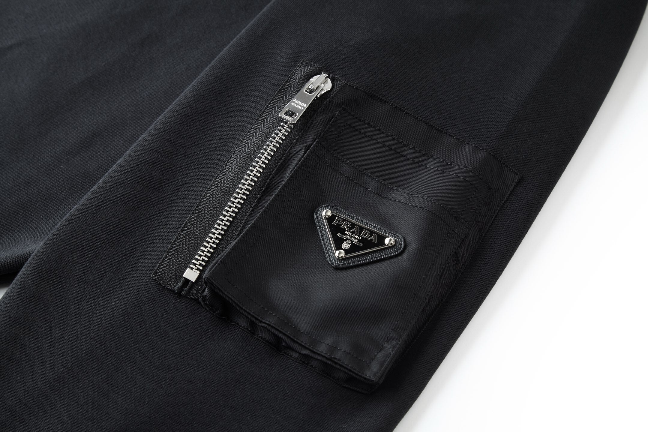 Embroidery cotton sweatshirt