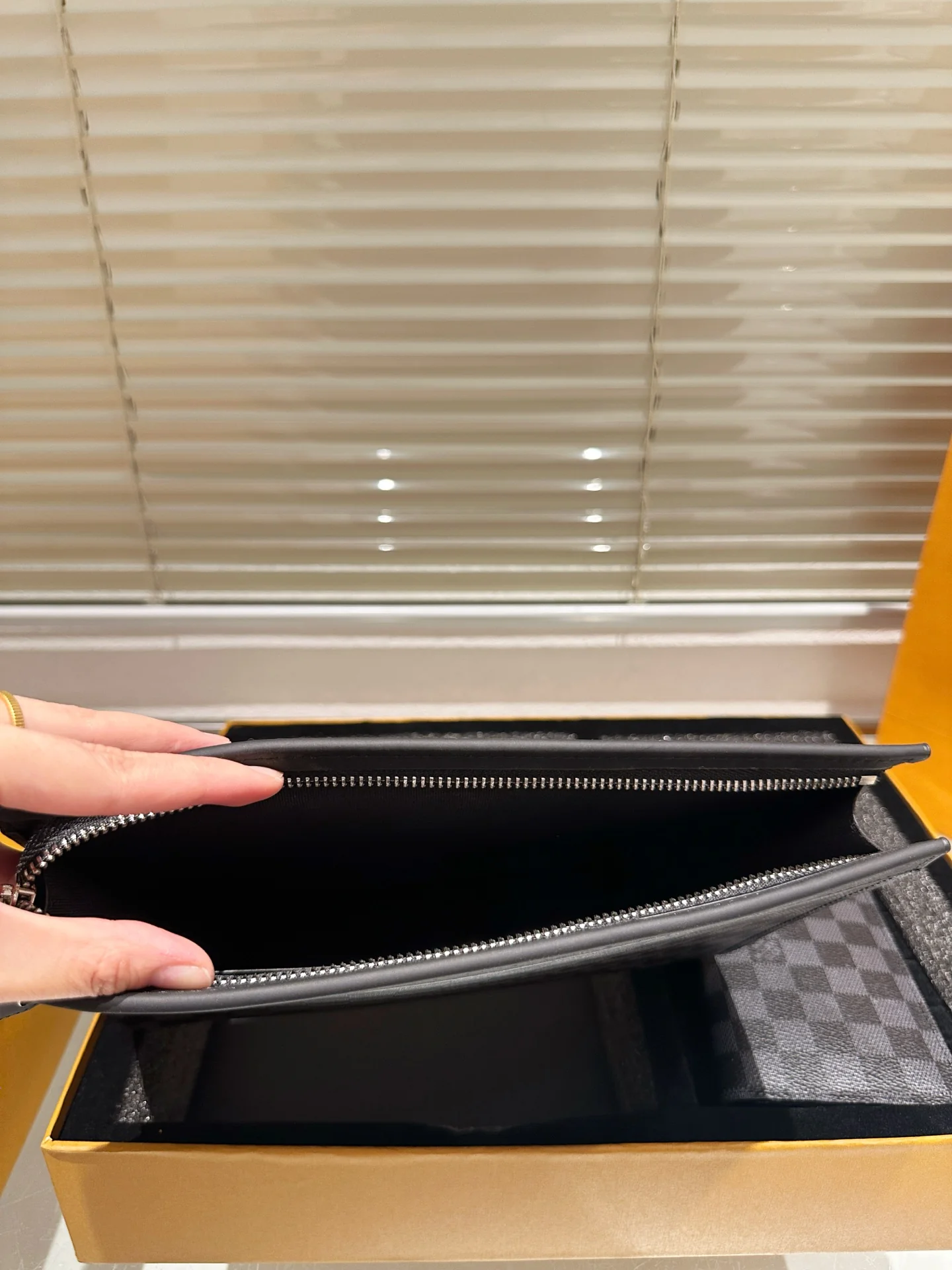 Men's Wallet + Clutch Gift Box