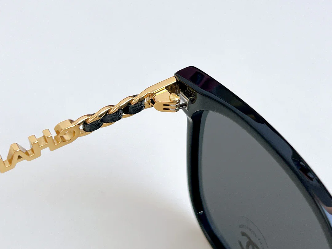 2025 new sunglasses trendy high-value outdoor strong light UV fashion sun protection sunglasses