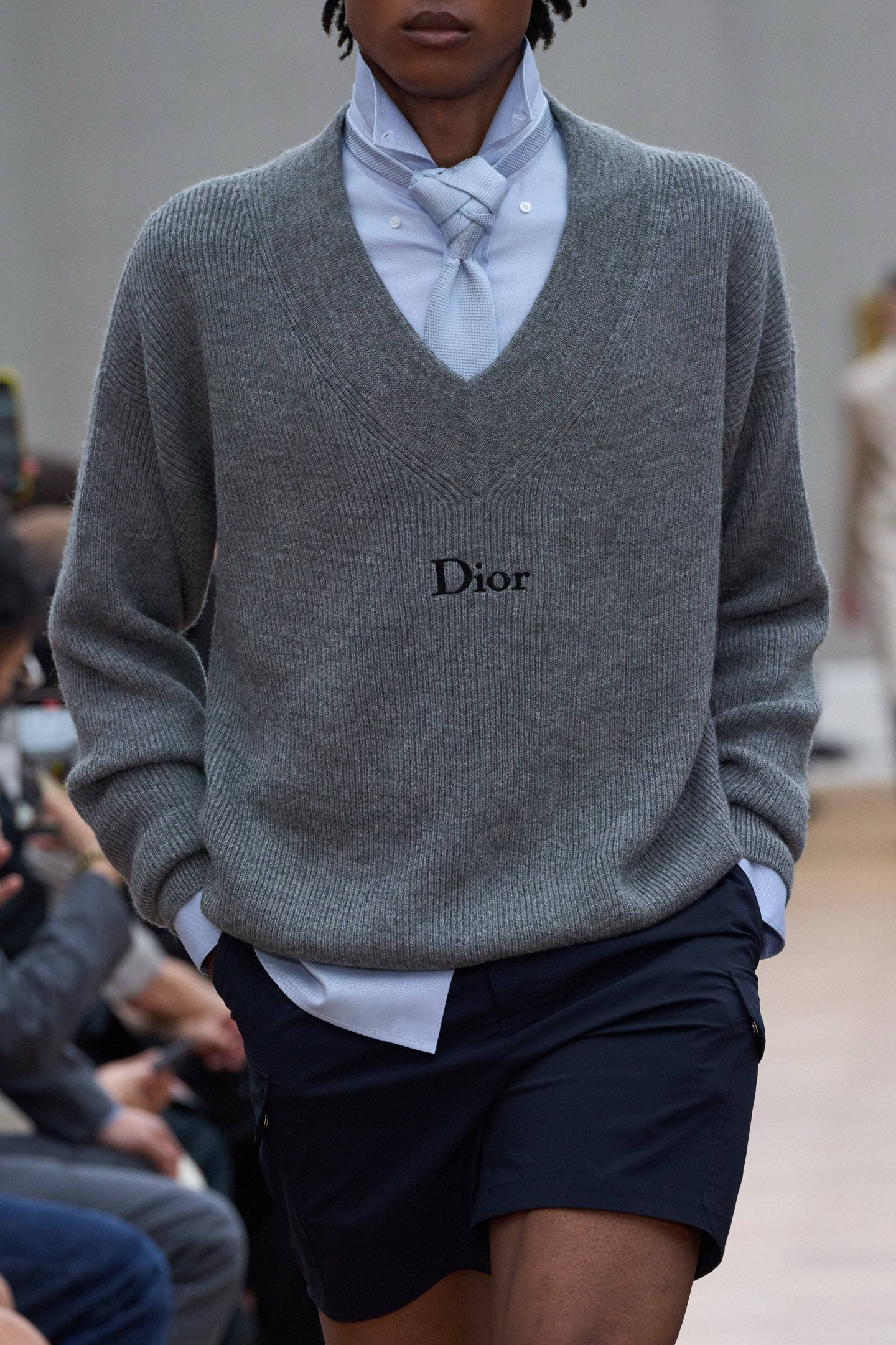 V-neck knitted sweatshirt