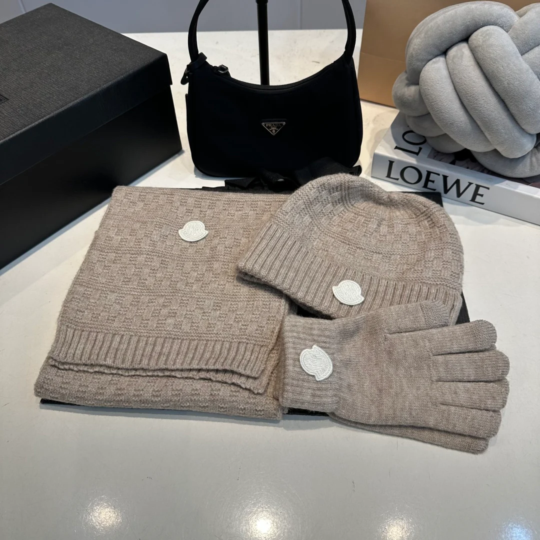 Embroidery knitted scarf hat gloves set