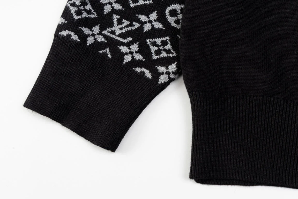 Patchwork Sleeve Full Print Sweater