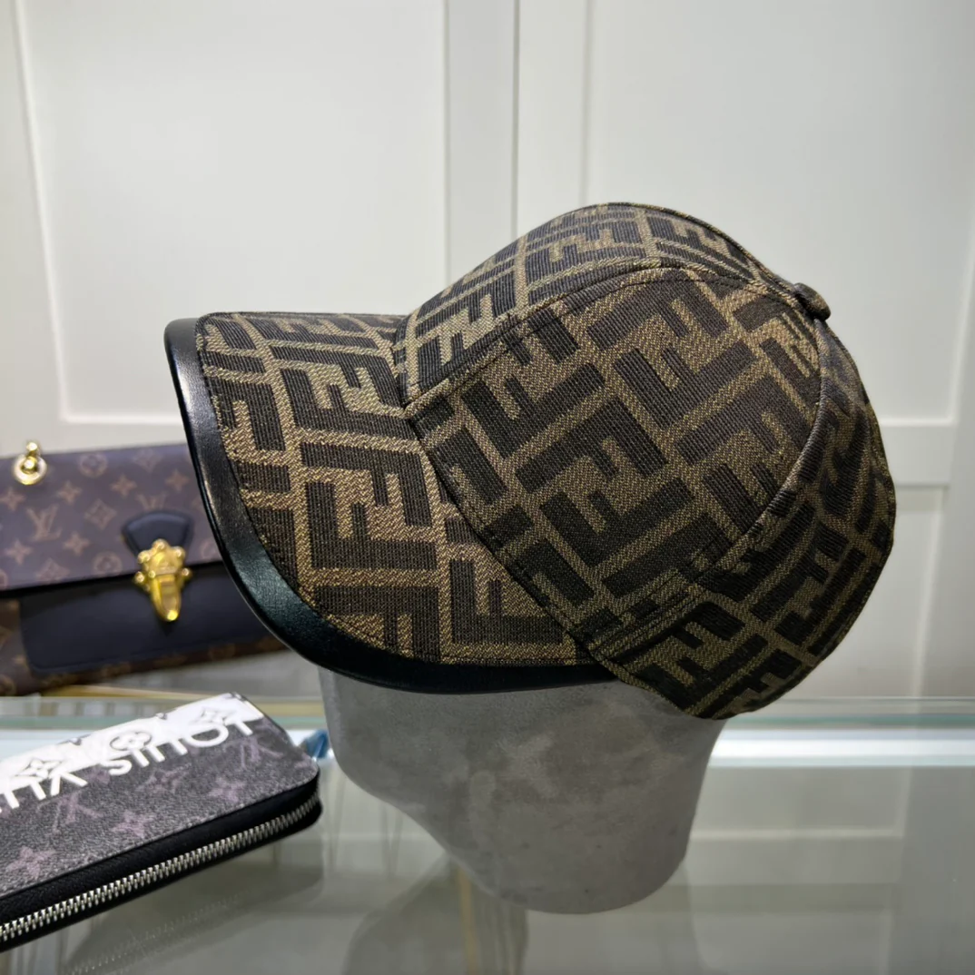 Fashion jacquard baseball cap