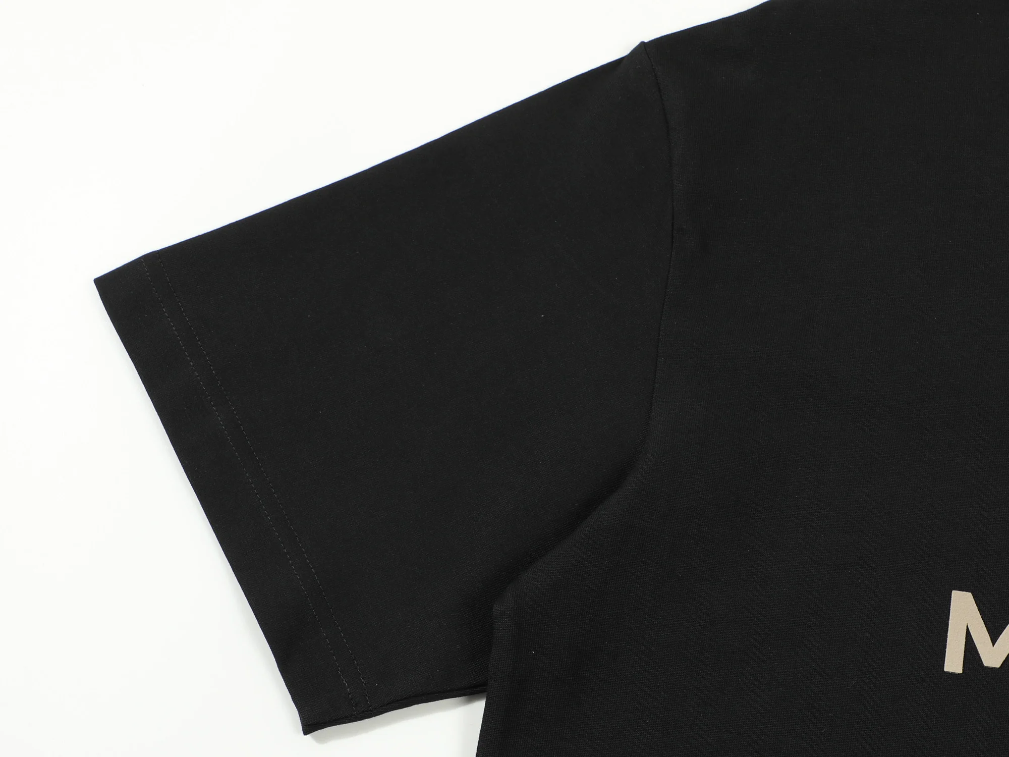 Patch printed T-shirt