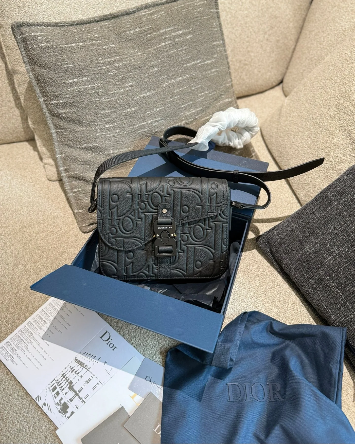 Men's Messenger Crossbody Bag