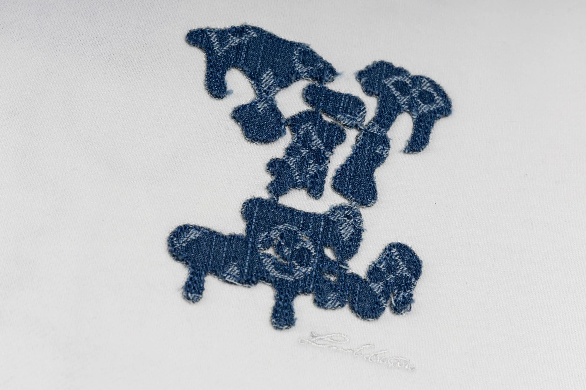 Double-sided embroidered round neck cotton sweatshirt