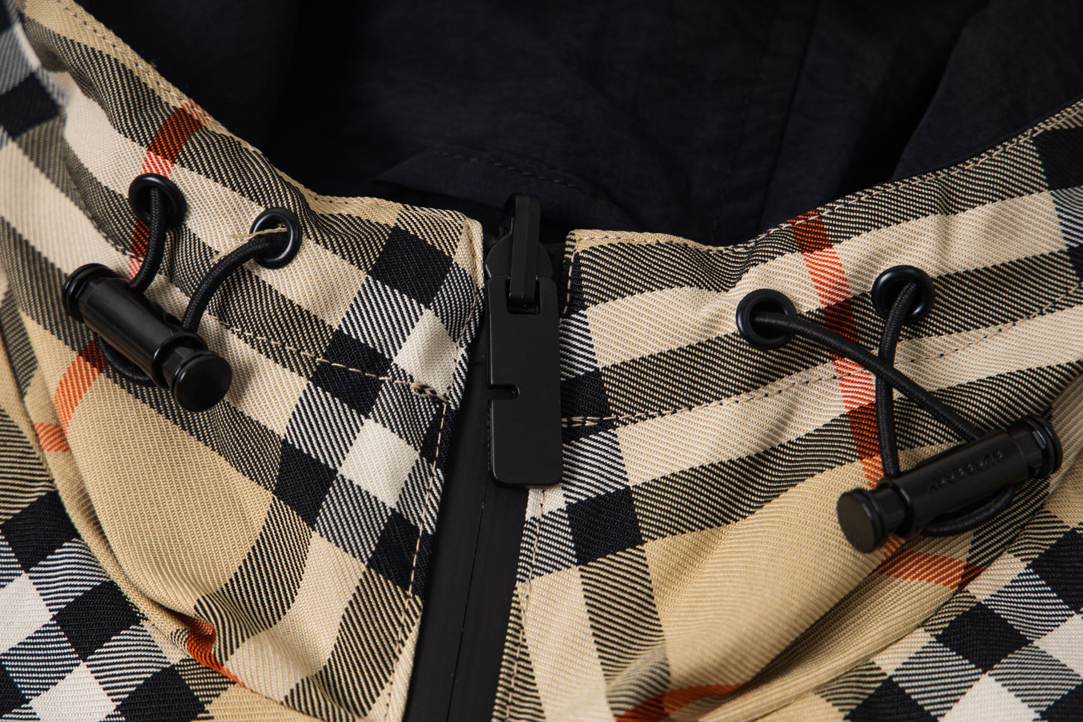 Nylon embroidered double-faced jacket