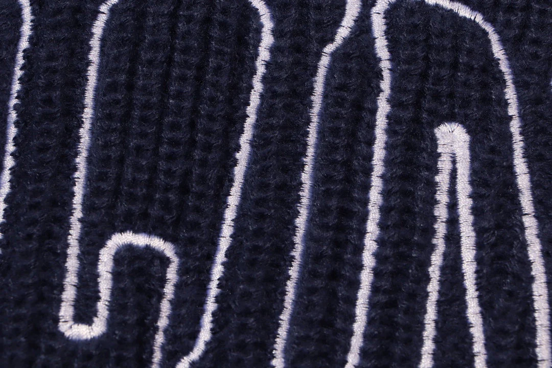 Knitted cashmere embroidered sweatshirt