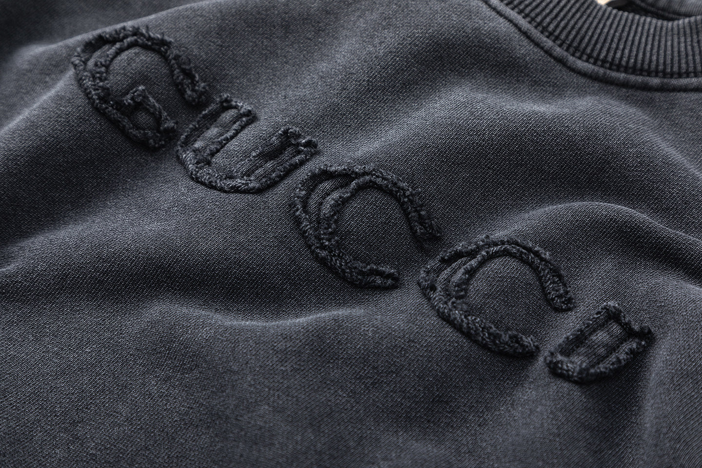 Washed cotton sweatshirt