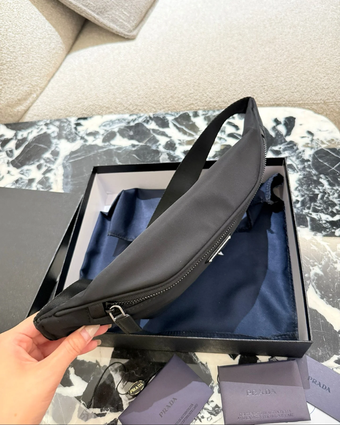 Unisex nylon waist bag