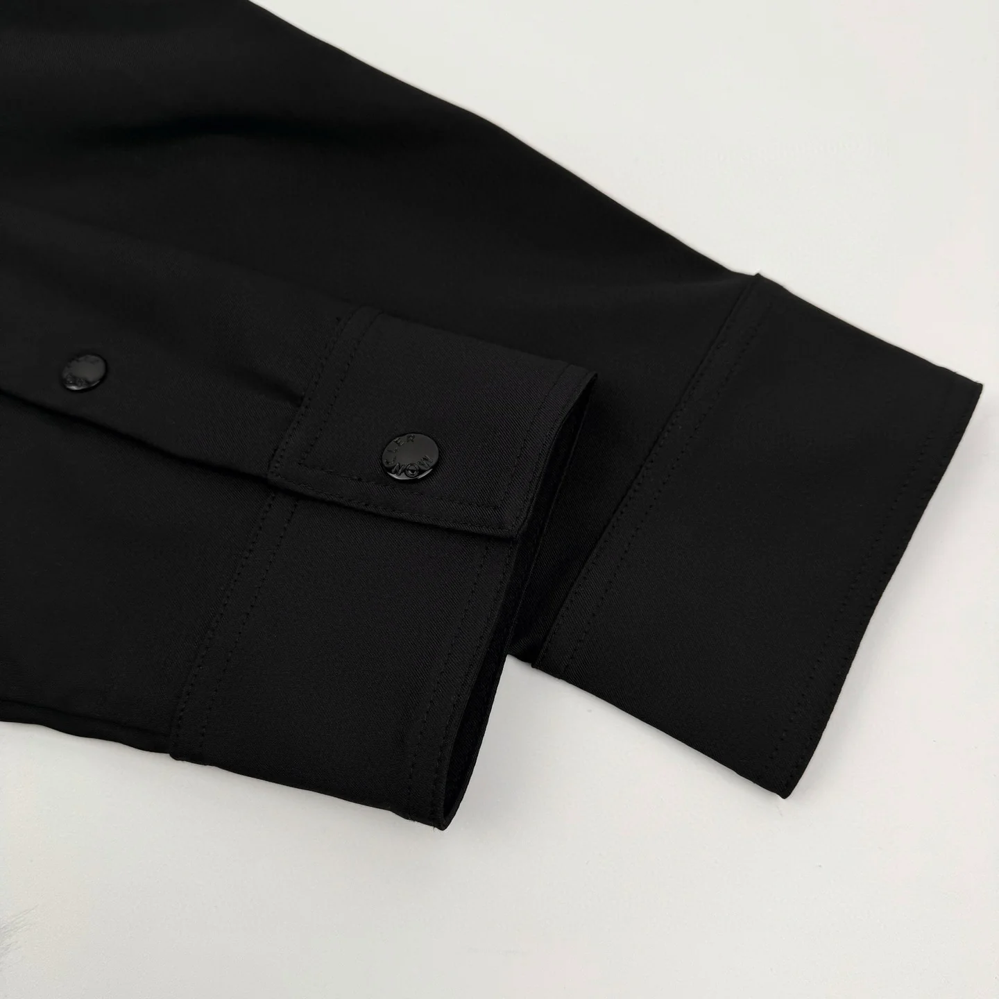 Badge zip-up cotton jacket