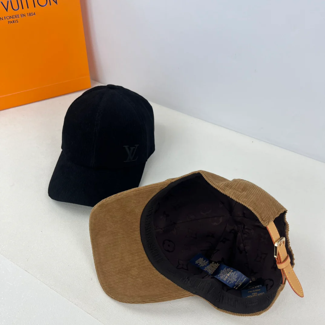 Corduroy embroidered baseball cap