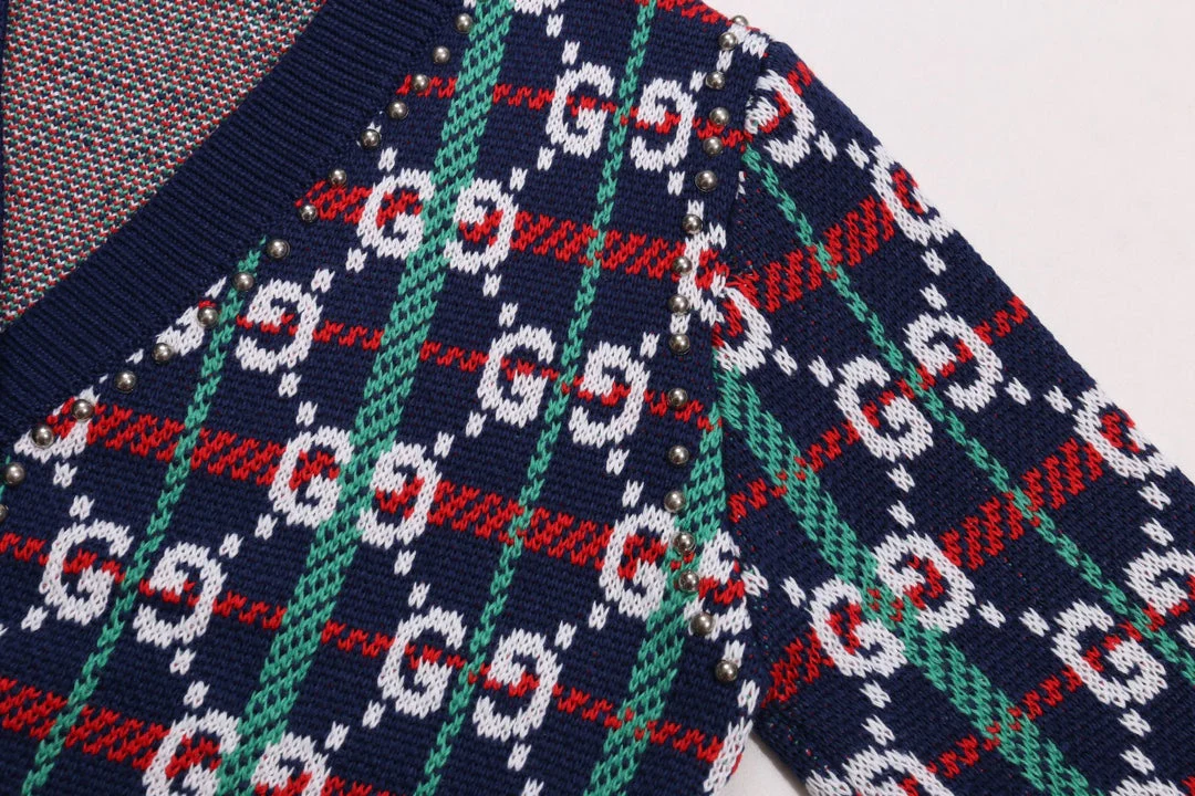 Knitted embroidered cashmere cardigan