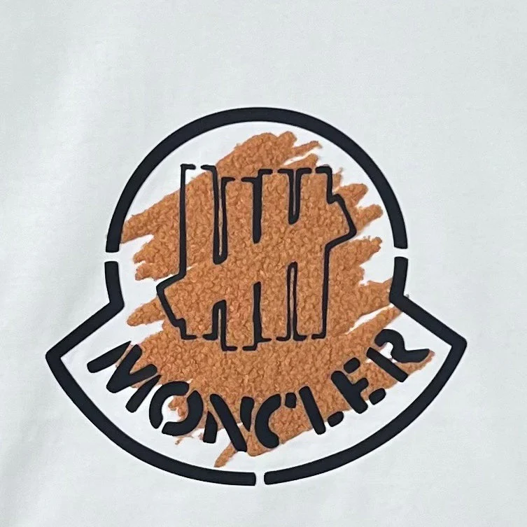 Fashionable Fleece Badge Sweatshirt