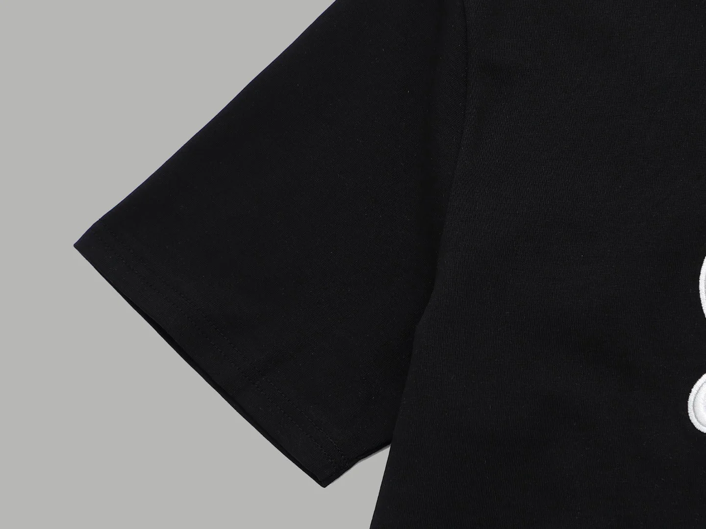 Embroidered color block T-shirt