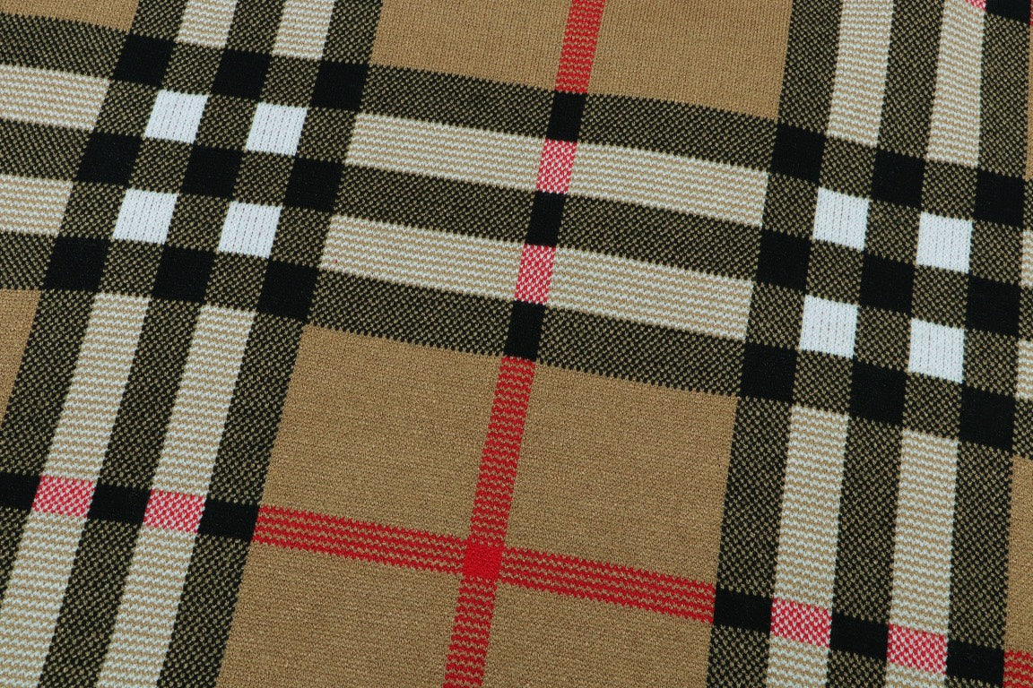 Knitted plaid cashmere sweatshirt