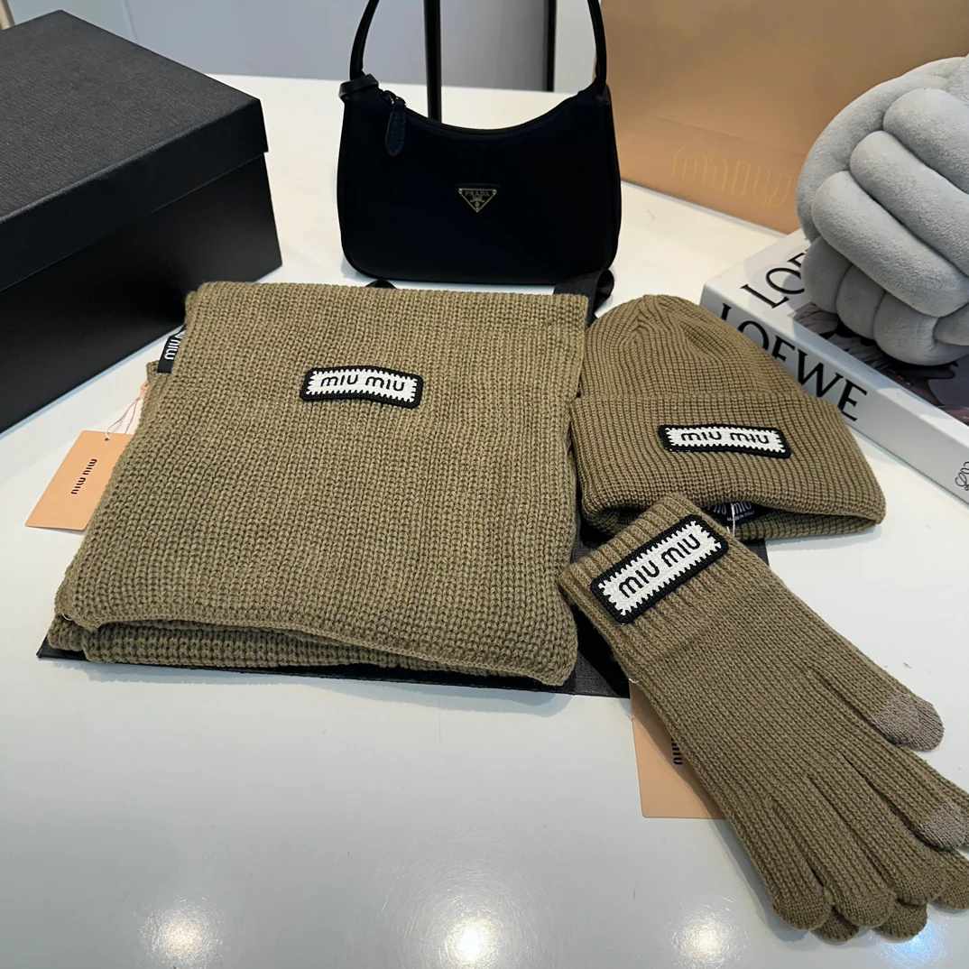 Embroidered knitted scarf hat gloves set