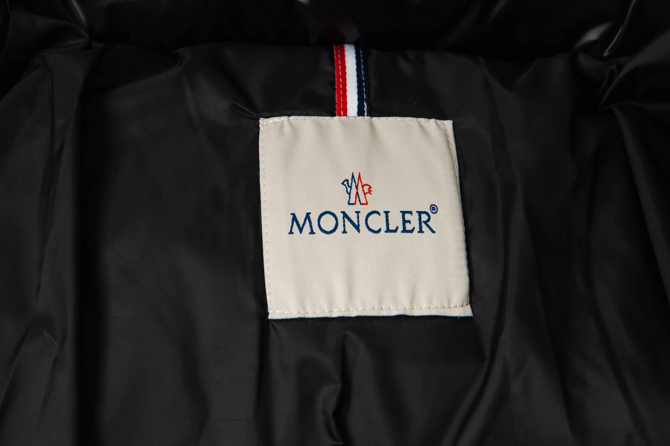 Printed hooded down jacket