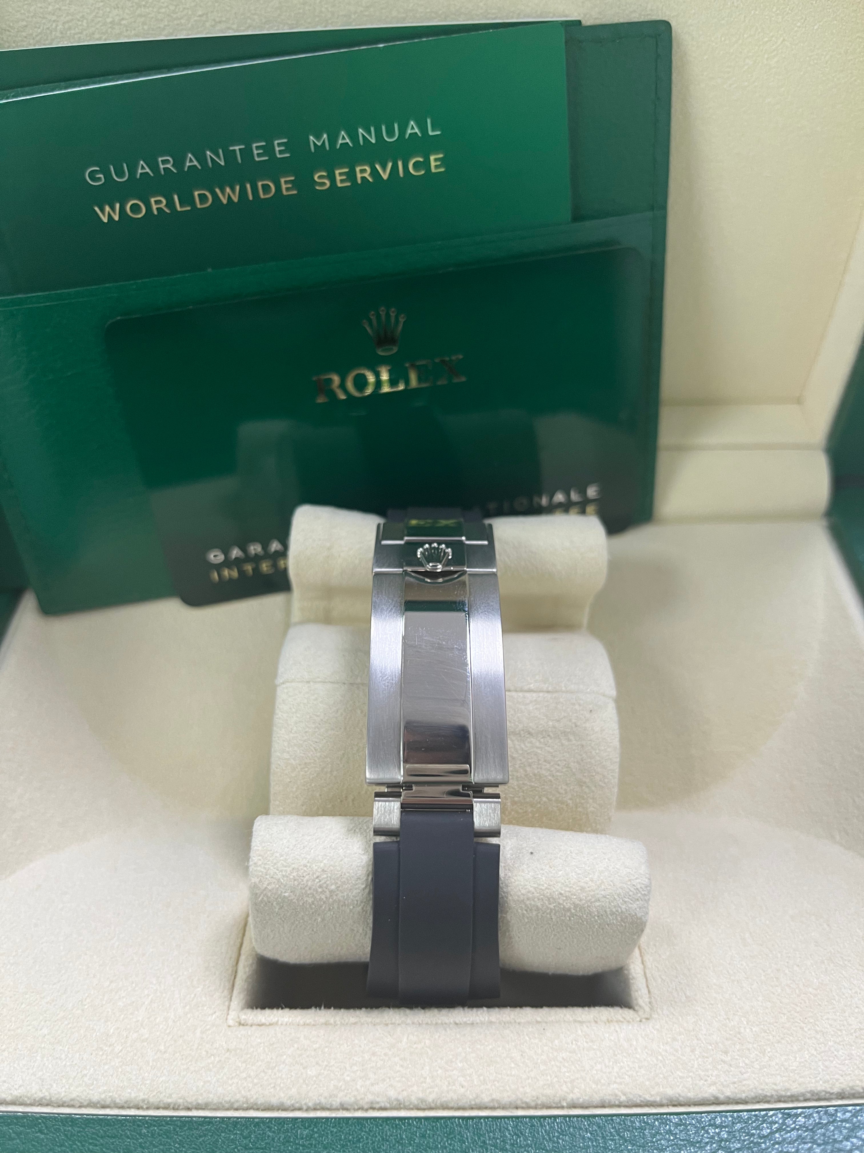 Yacht-Master 42 White Gold Men's Watch M226659-0002