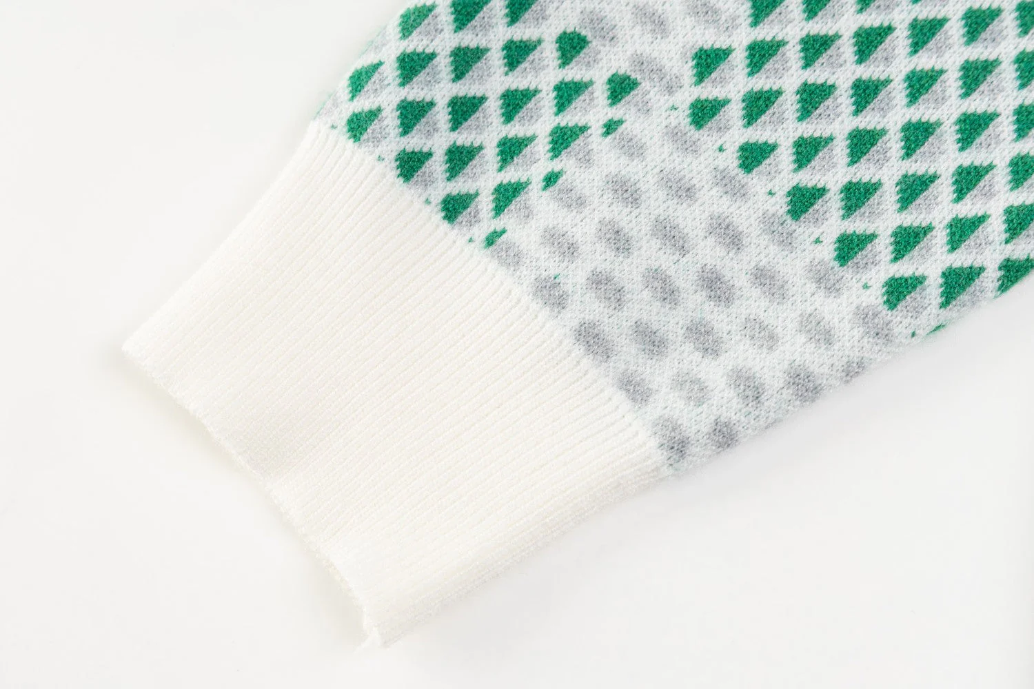 Fly-knit cashmere sweater