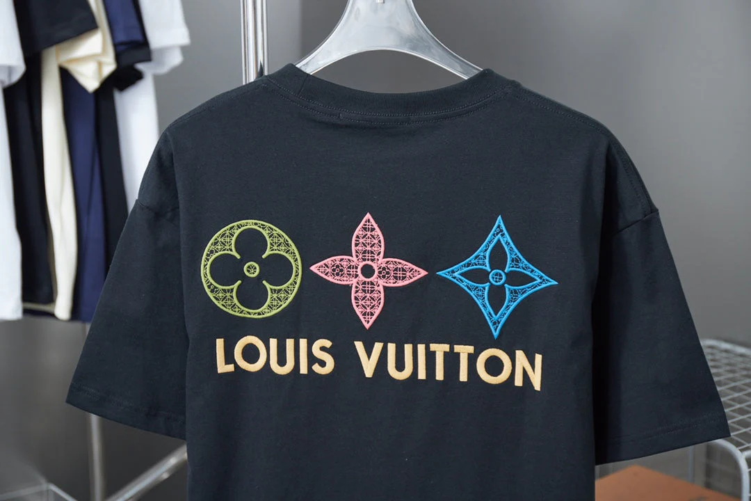 Double-sided embroidered cotton T-shirt