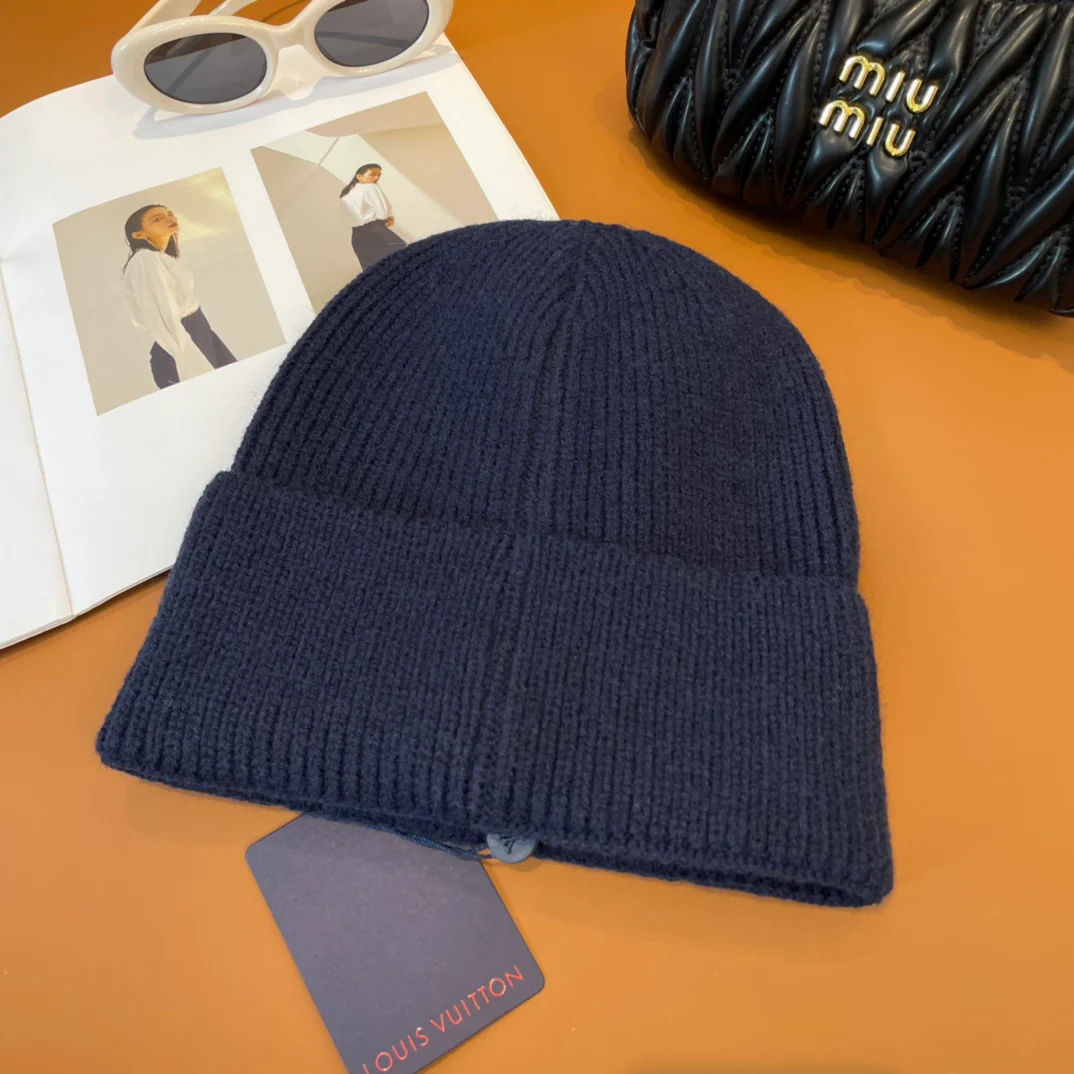 Fashionable Cashmere Knitted  Beanie