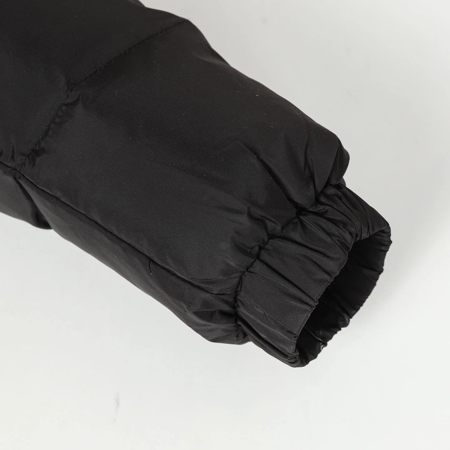 Detachable hood down jacket