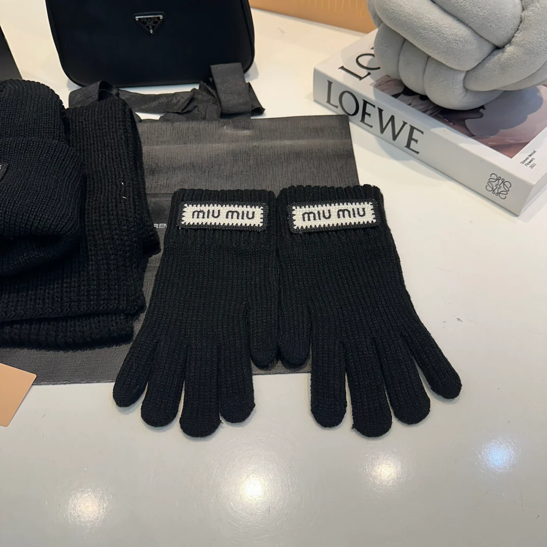 Embroidered knitted scarf hat gloves set