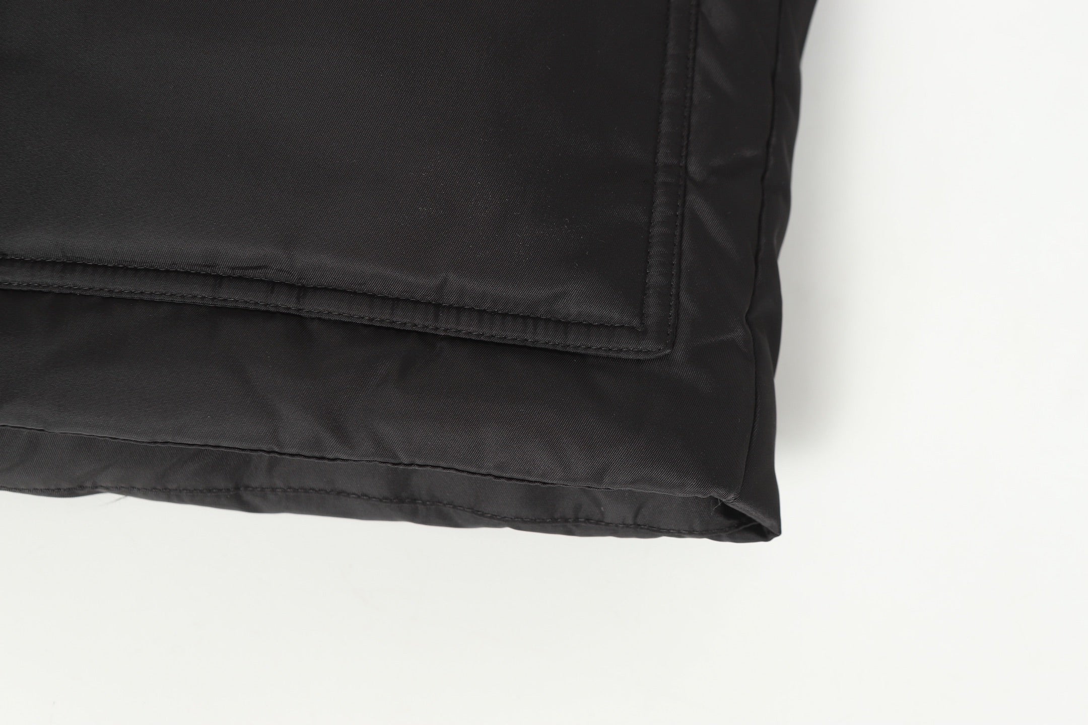 Fashion stand collar down jacket