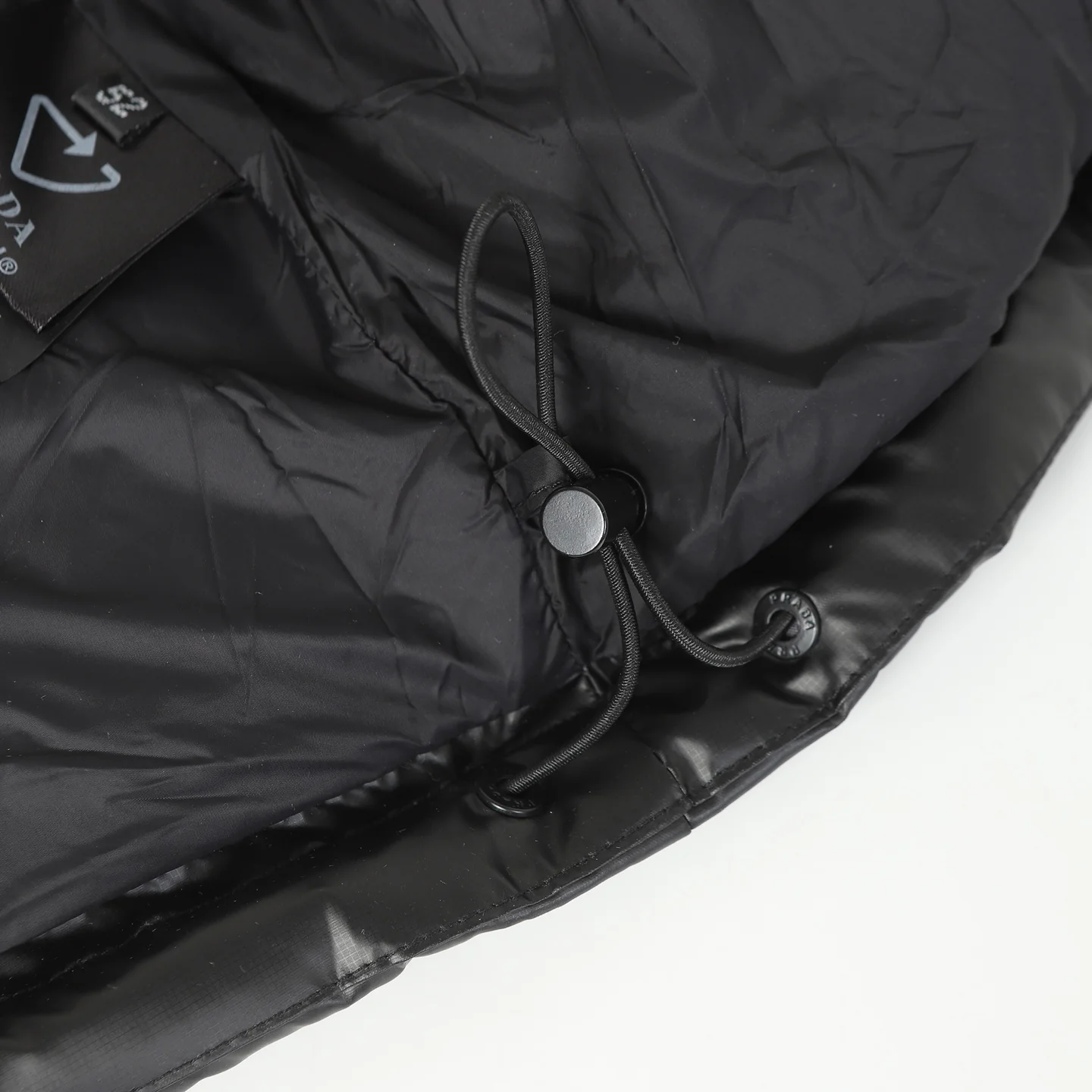 Detachable hood down jacket