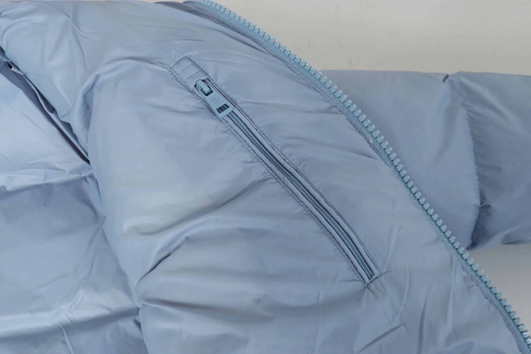 zipper stand collar down jacket