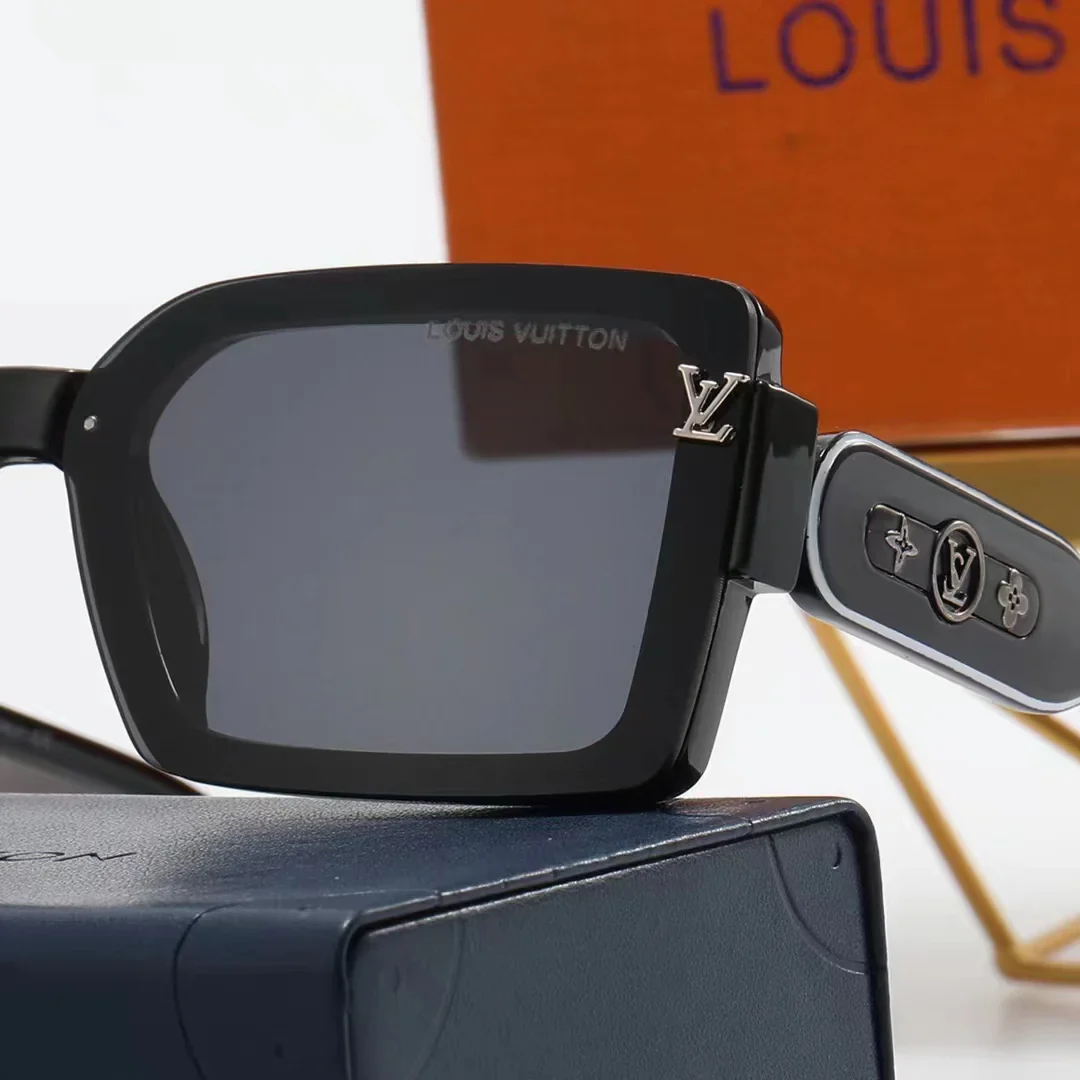 4 colors fashionable hot sunglasses  3252