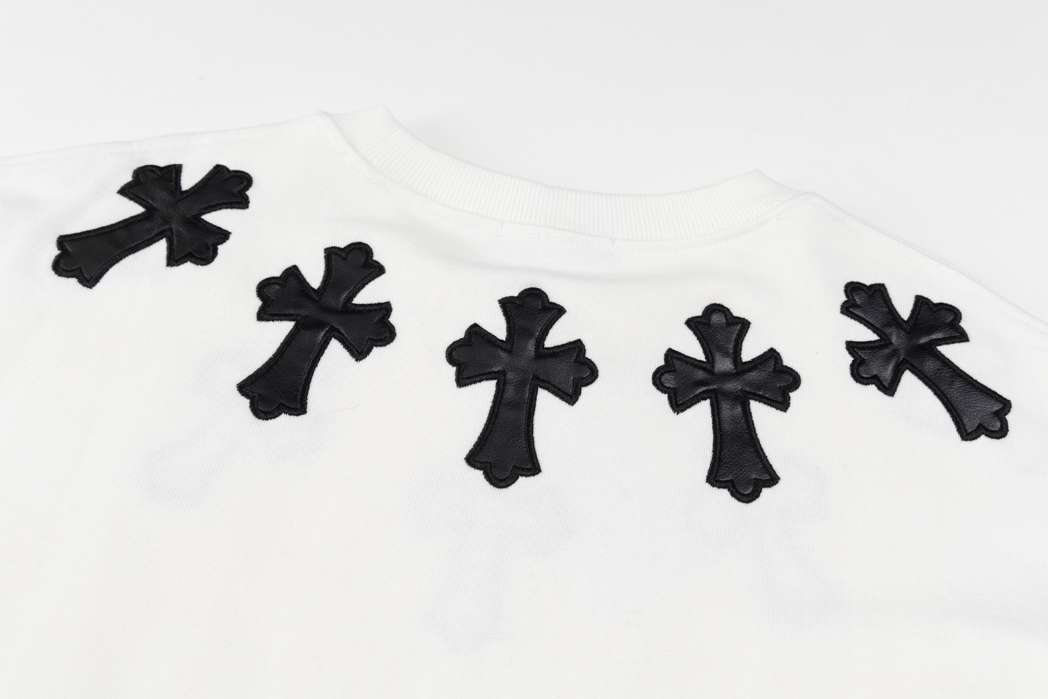 Leather Label Embroidered Crew Neck Sweatshirt