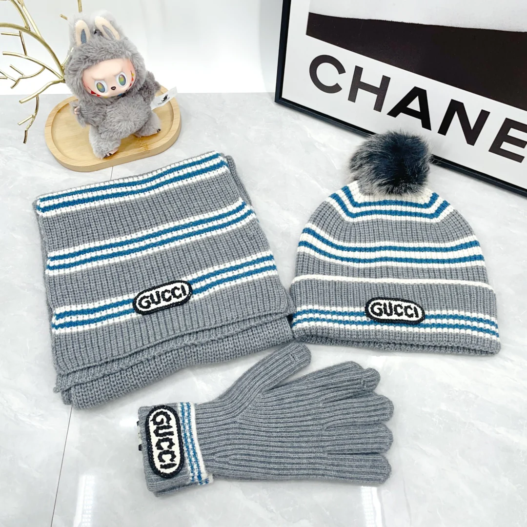 Striped wool knitted scarf hat gloves set