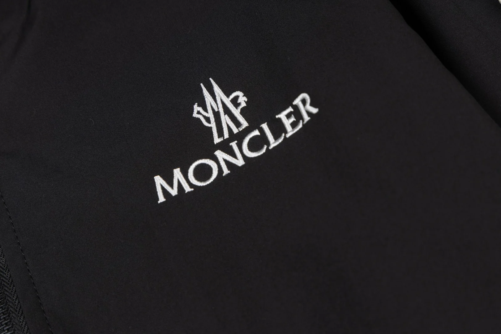 Embroidered stand collar jacket