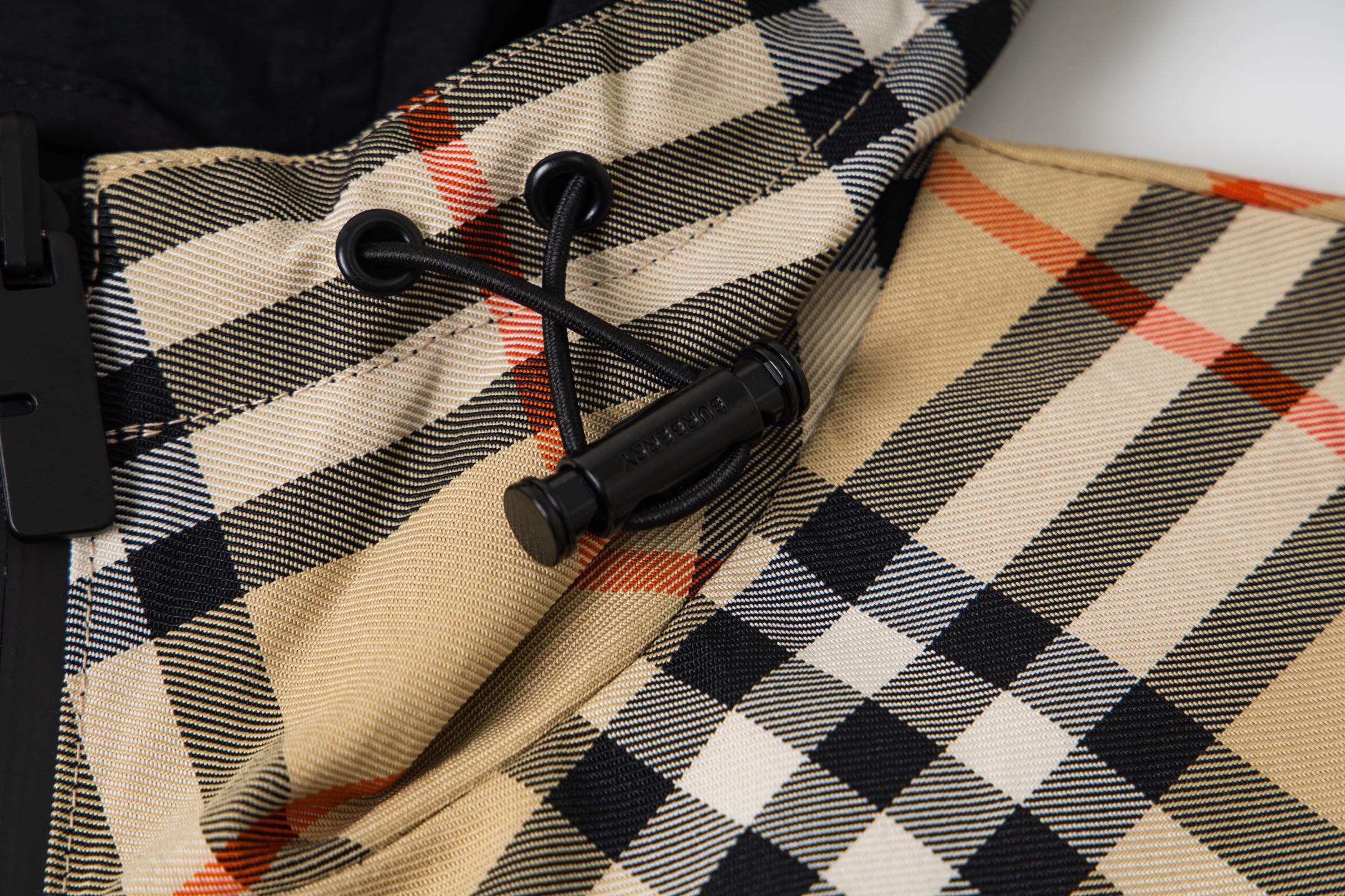 Nylon embroidered double-faced jacket